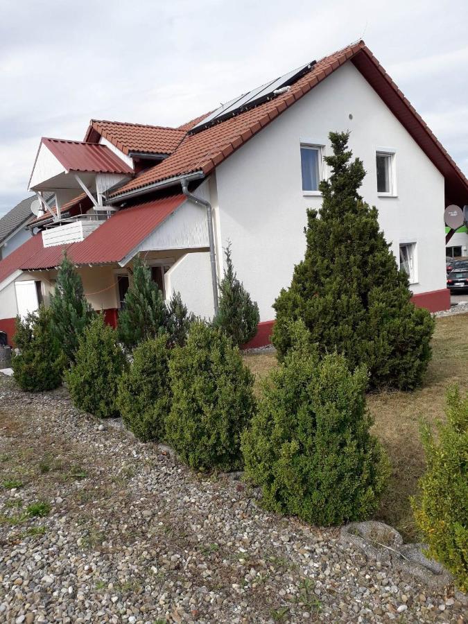 Ferienwohnung Lottstetten מראה חיצוני תמונה